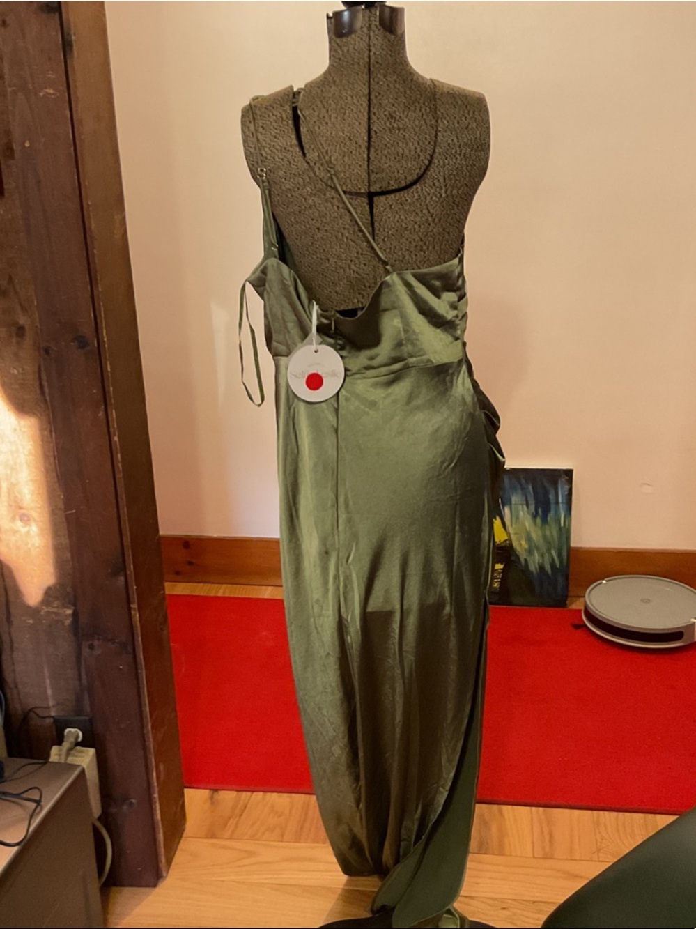 Selfie Leslie One-Shoulder Olive Column Dress - Picture 2 of 5